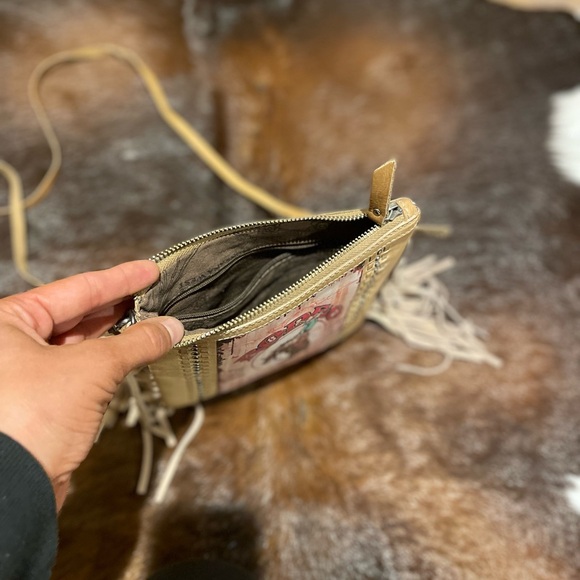 Western Purse - Picture 4 of 6